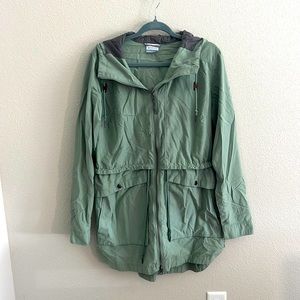 Large Columbia woman’s jacket